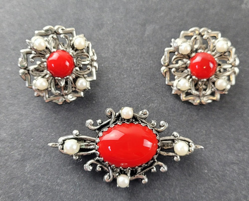 Red czech glass cabochon - czech,